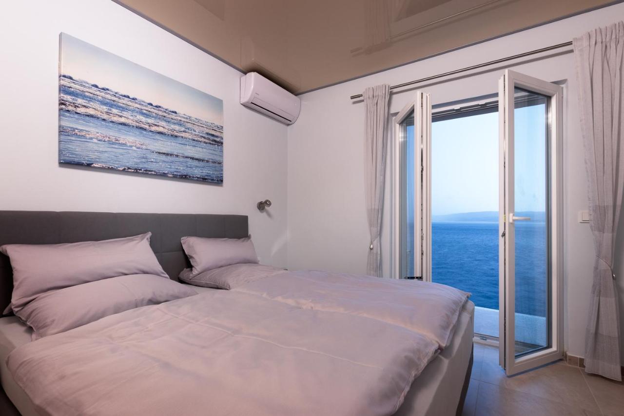 Beachfront Holiday Home - Private Heated Pool Mimice Dış mekan fotoğraf