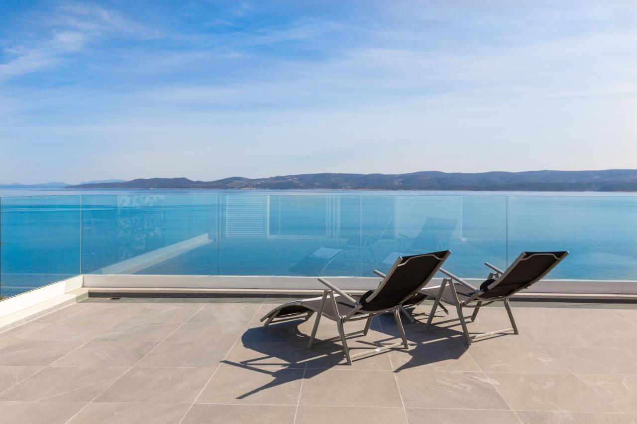 Beachfront Holiday Home - Private Heated Pool Mimice Dış mekan fotoğraf