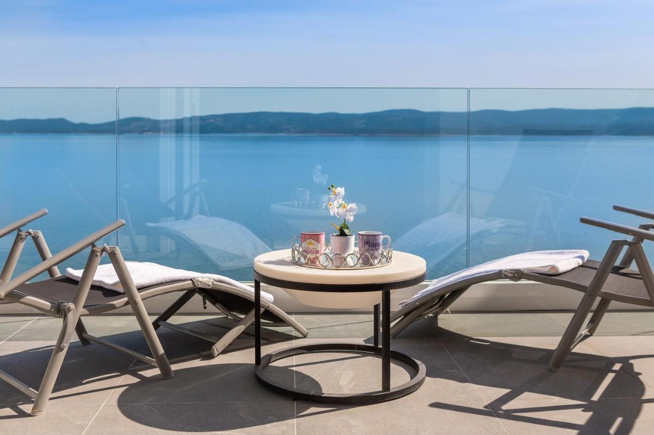 Beachfront Holiday Home - Private Heated Pool Mimice Dış mekan fotoğraf
